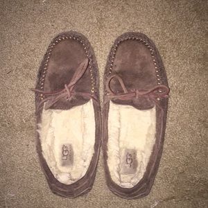 Ugg Dakota Moccasins